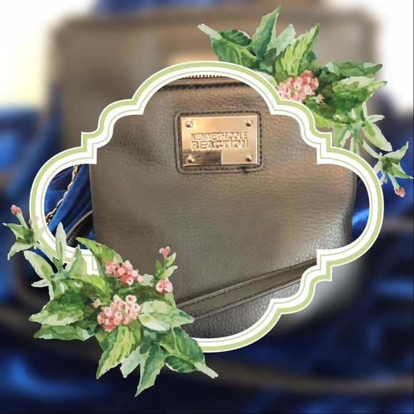 🔘 KENNETH COLE REACTION 🔘  Cross Body Purse - Picture 5 of 5